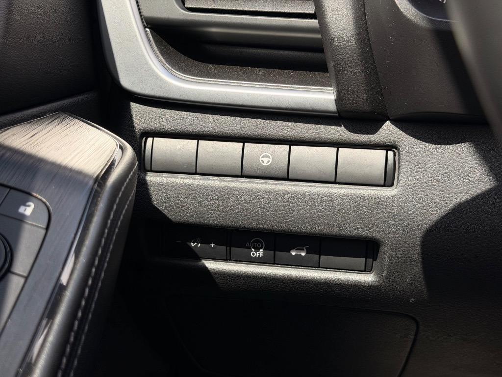 used 2024 Nissan Rogue car, priced at $17,950