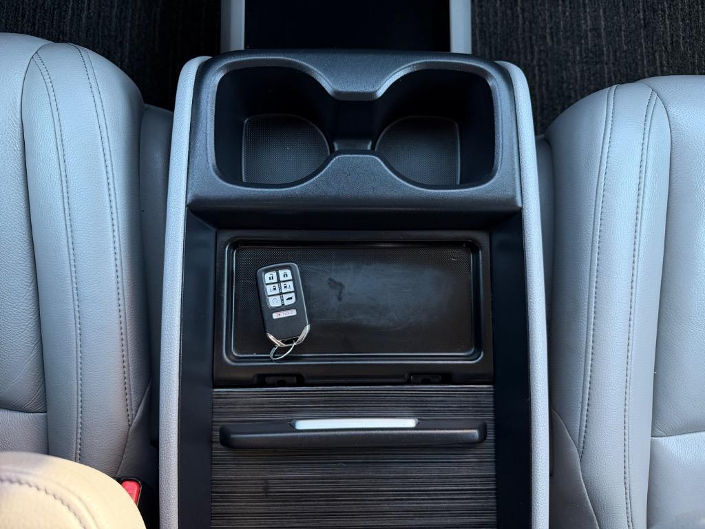 used 2024 Honda Odyssey car, priced at $34,950