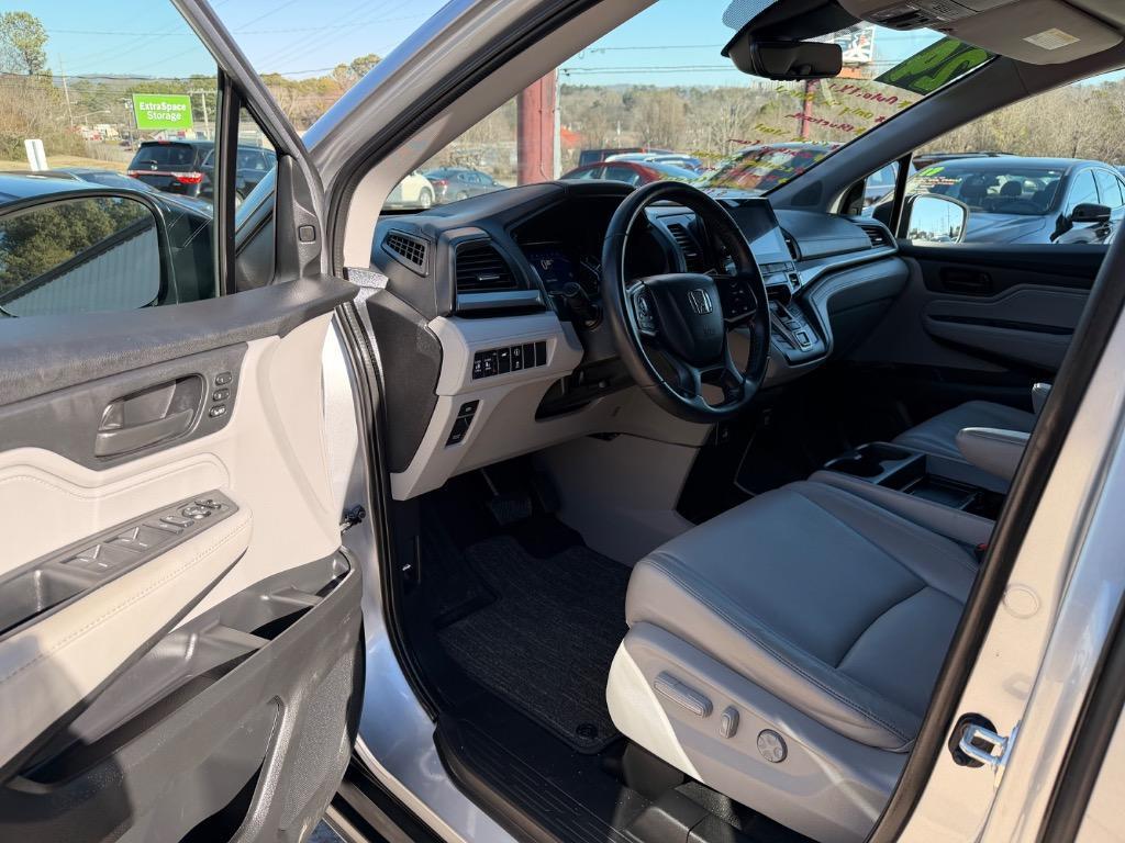 used 2024 Honda Odyssey car, priced at $34,950