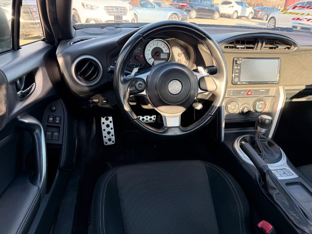 used 2017 Toyota 86 car, priced at $17,950