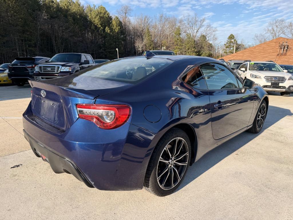 used 2017 Toyota 86 car, priced at $17,950