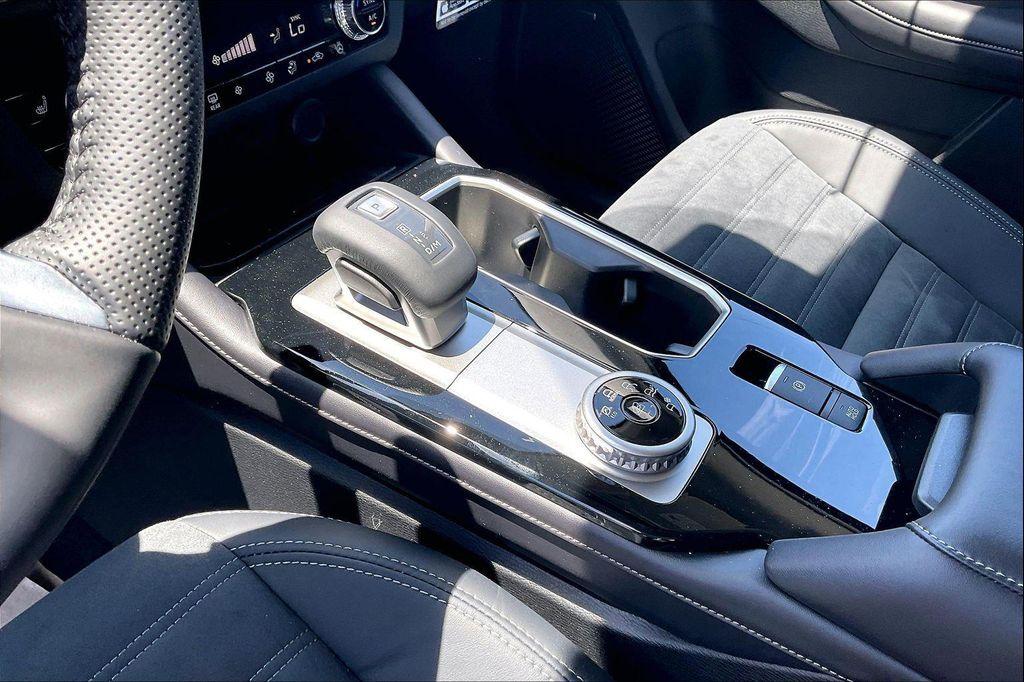 new 2026 Mitsubishi Outlander car, priced at $38,314