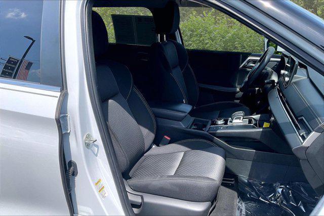 used 2022 Mitsubishi Outlander car, priced at $22,999