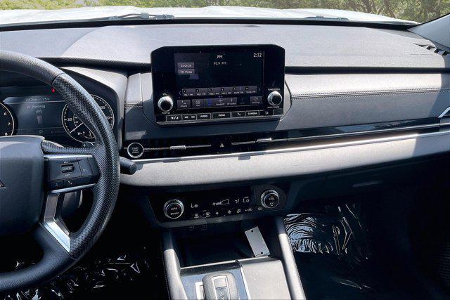 used 2022 Mitsubishi Outlander car, priced at $22,999
