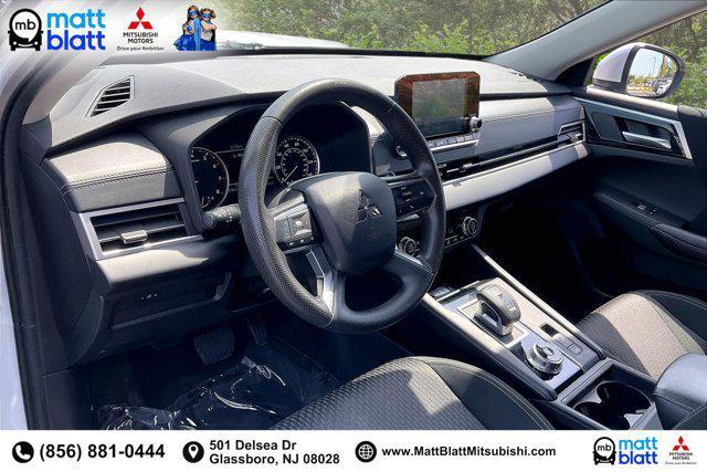 used 2022 Mitsubishi Outlander car, priced at $22,999
