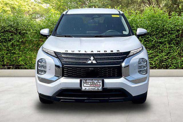 used 2022 Mitsubishi Outlander car, priced at $22,999