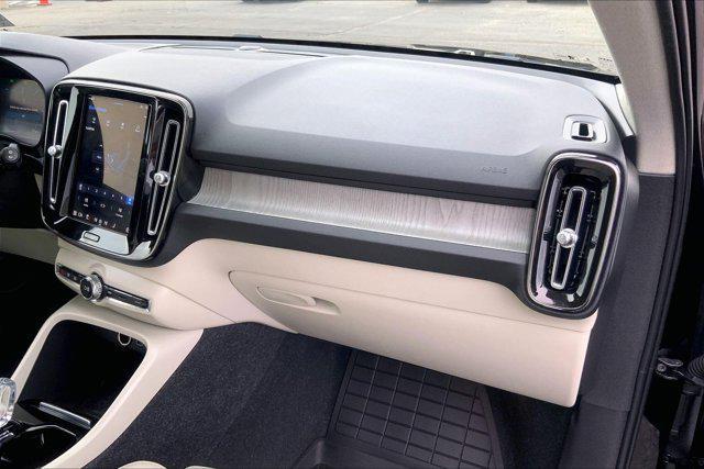 used 2023 Volvo XC40 car, priced at $31,999