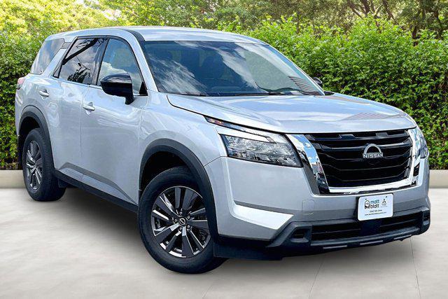 used 2023 Nissan Pathfinder car, priced at $30,188