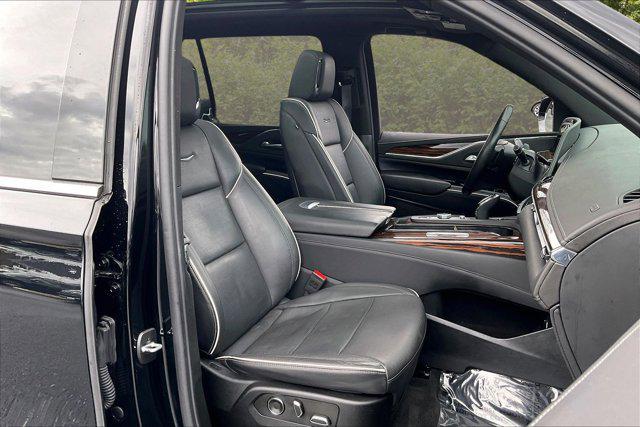 used 2024 Cadillac Escalade ESV car, priced at $75,688