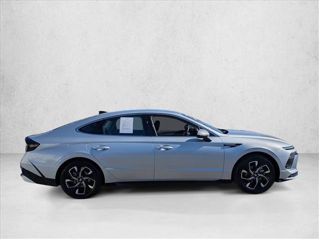 used 2025 Hyundai Sonata car, priced at $21,333