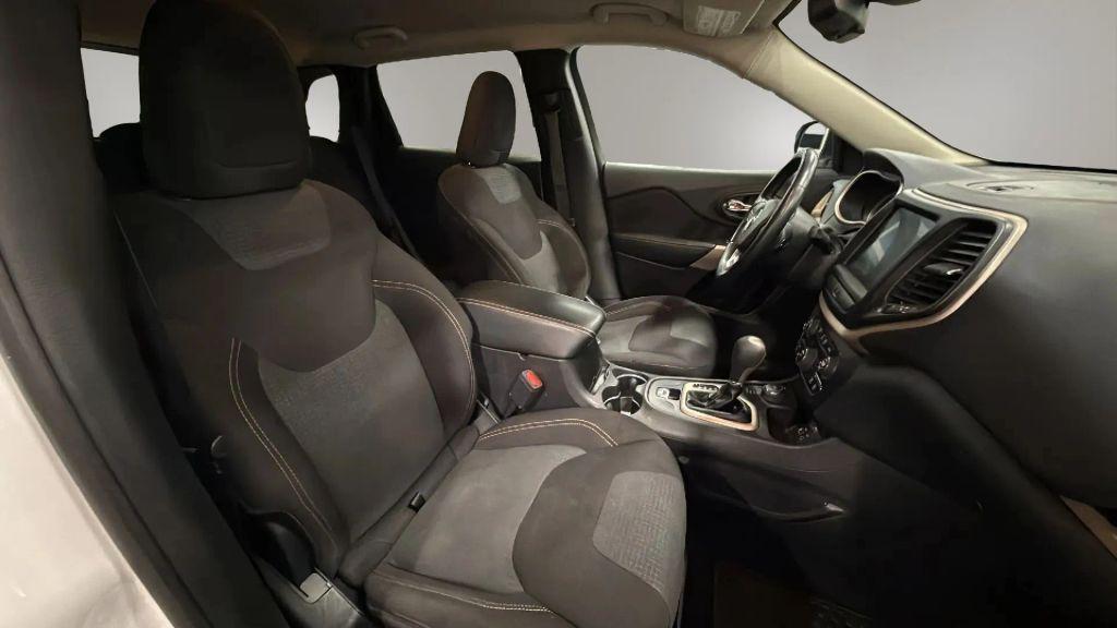 used 2017 Jeep Cherokee car, priced at $7,991