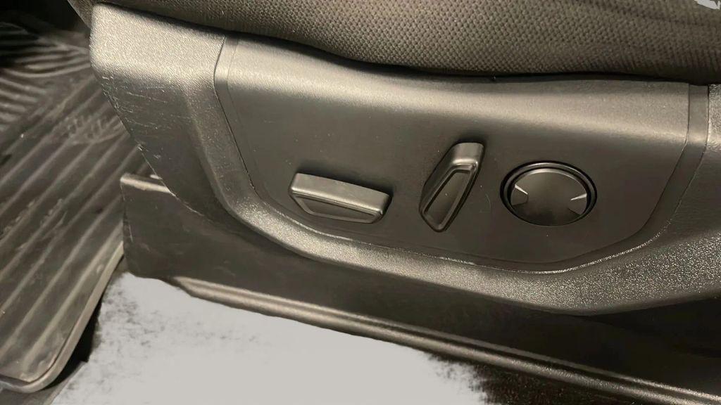 used 2019 Ford F-150 car, priced at $33,991