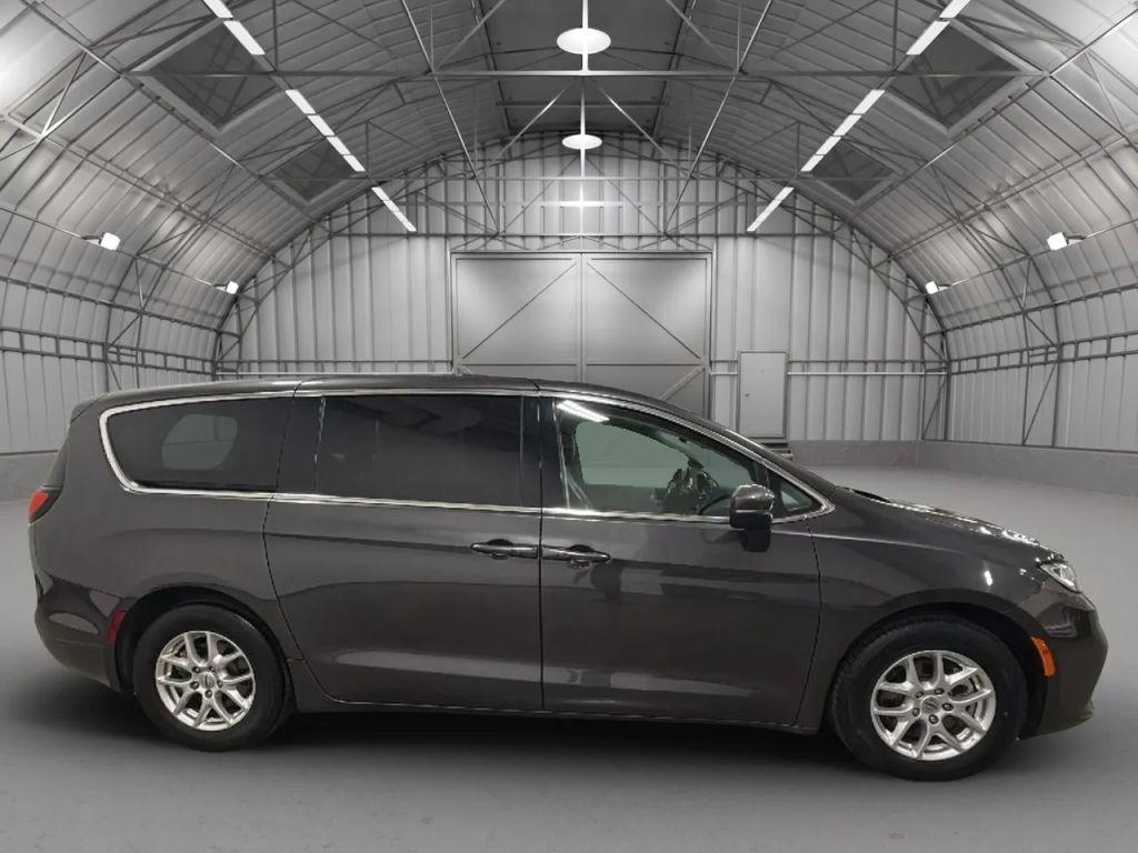 used 2023 Chrysler Pacifica car, priced at $22,692