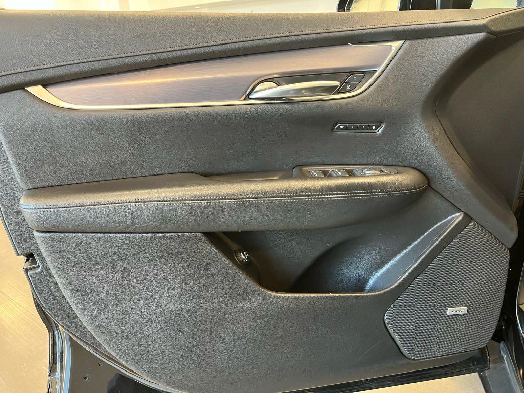 used 2019 Cadillac XT5 car, priced at $19,991