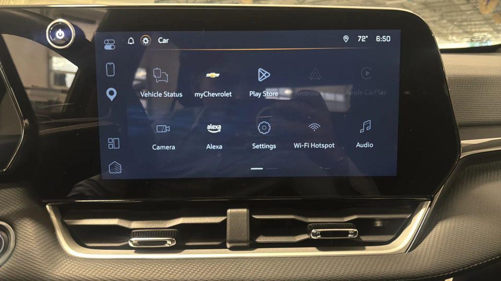 used 2025 Chevrolet Equinox car, priced at $26,491