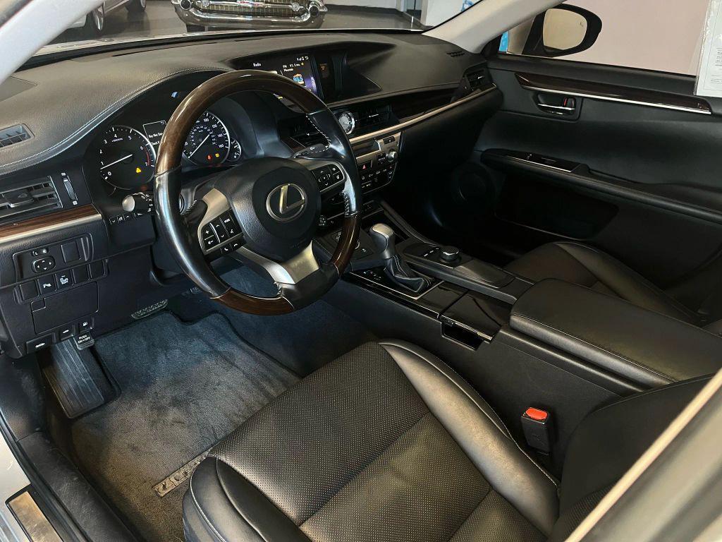 used 2016 Lexus ES 350 car, priced at $13,991