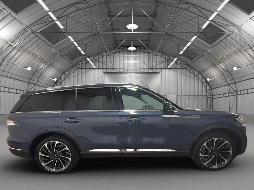 used 2021 Lincoln Aviator car, priced at $25,491