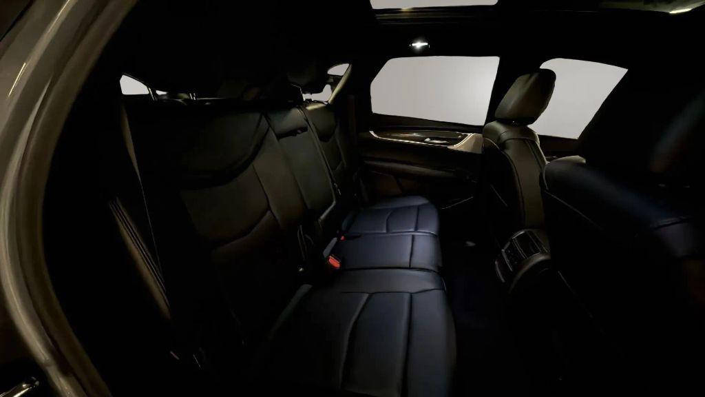 used 2022 Cadillac XT5 car, priced at $32,991