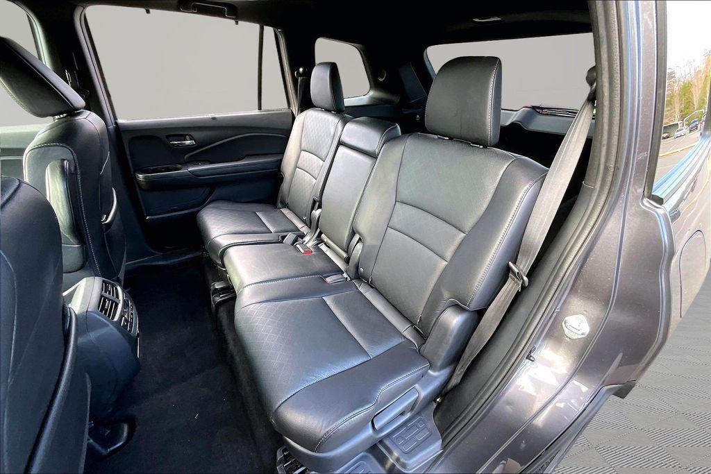 used 2021 Honda Passport car, priced at $30,438