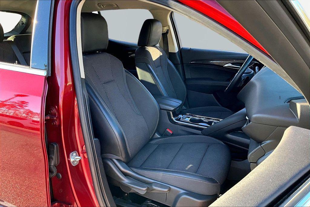 used 2023 Buick Envision car, priced at $20,450