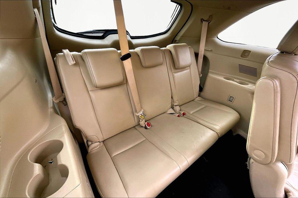 used 2016 Toyota Highlander car, priced at $19,200