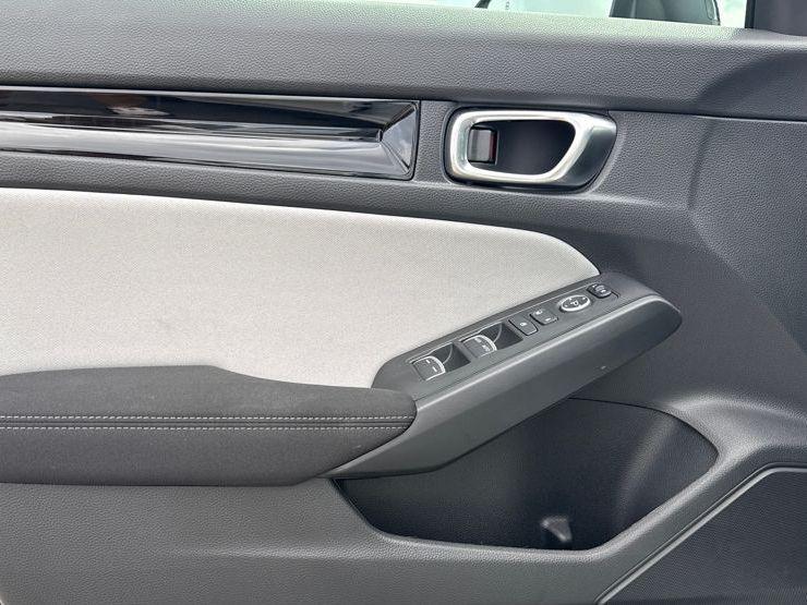 new 2026 Honda Civic Hybrid car, priced at $32,100