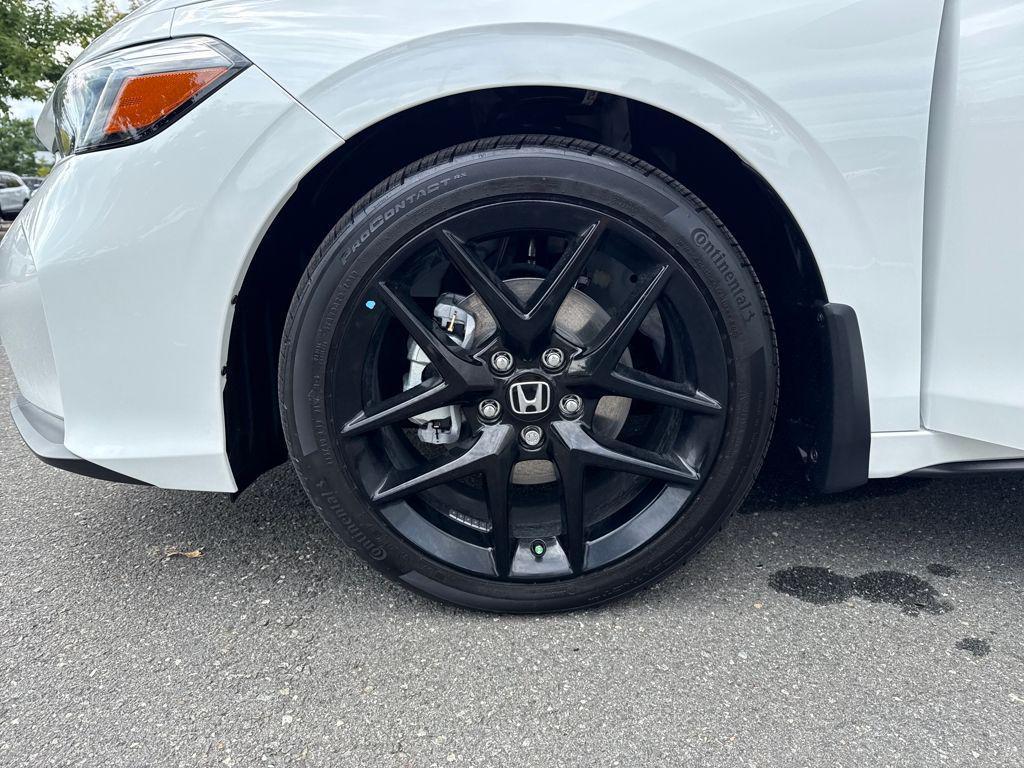 new 2026 Honda Civic Hybrid car, priced at $32,100