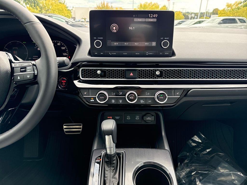 new 2026 Honda Civic Hybrid car, priced at $32,100