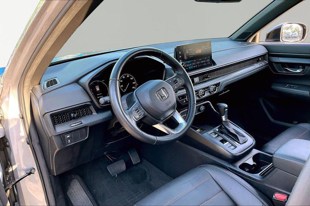 used 2025 Honda CR-V Hybrid car, priced at $36,719