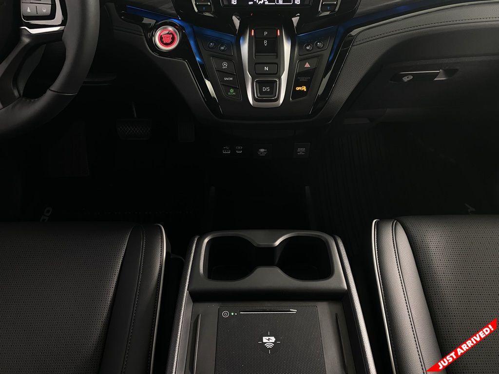 new 2026 Honda Odyssey car, priced at $53,190