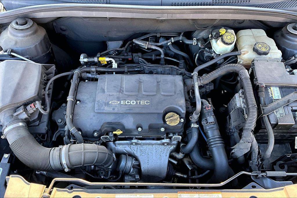 used 2014 Chevrolet Cruze car, priced at $8,995