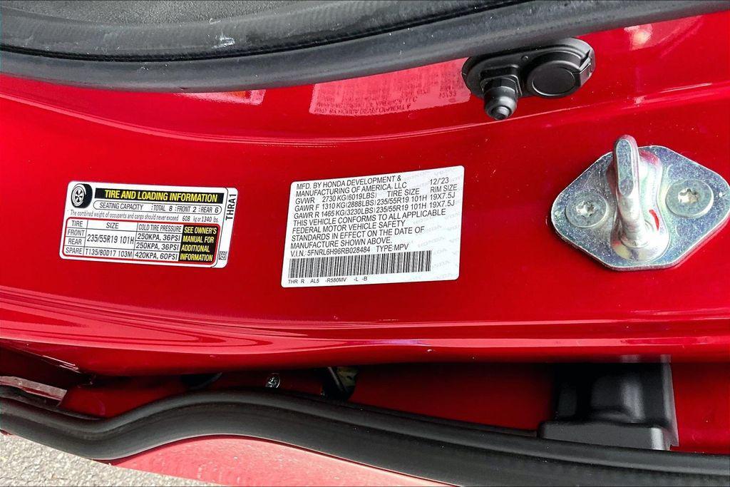 used 2024 Honda Odyssey car, priced at $40,995