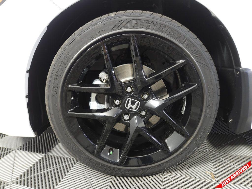 new 2026 Honda Civic Hybrid car, priced at $30,945