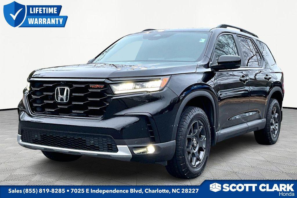 used 2024 Honda Pilot car, priced at $38,983