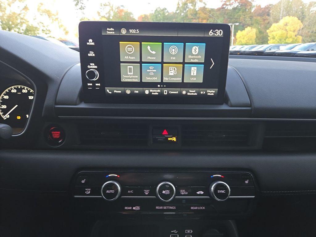 used 2025 Honda Pilot car, priced at $40,388