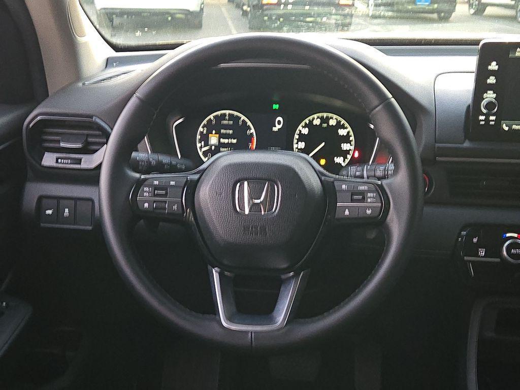 used 2025 Honda Pilot car, priced at $40,388