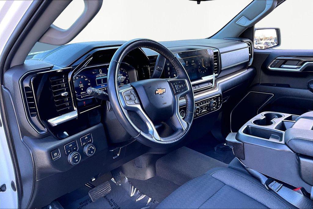 used 2022 Chevrolet Silverado 1500 car, priced at $35,074