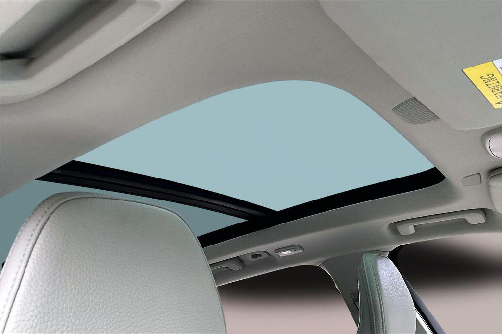 used 2023 Volvo XC90 Recharge Plug-In Hybrid car, priced at $45,888