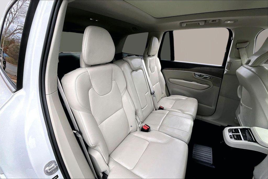 used 2023 Volvo XC90 Recharge Plug-In Hybrid car, priced at $45,888