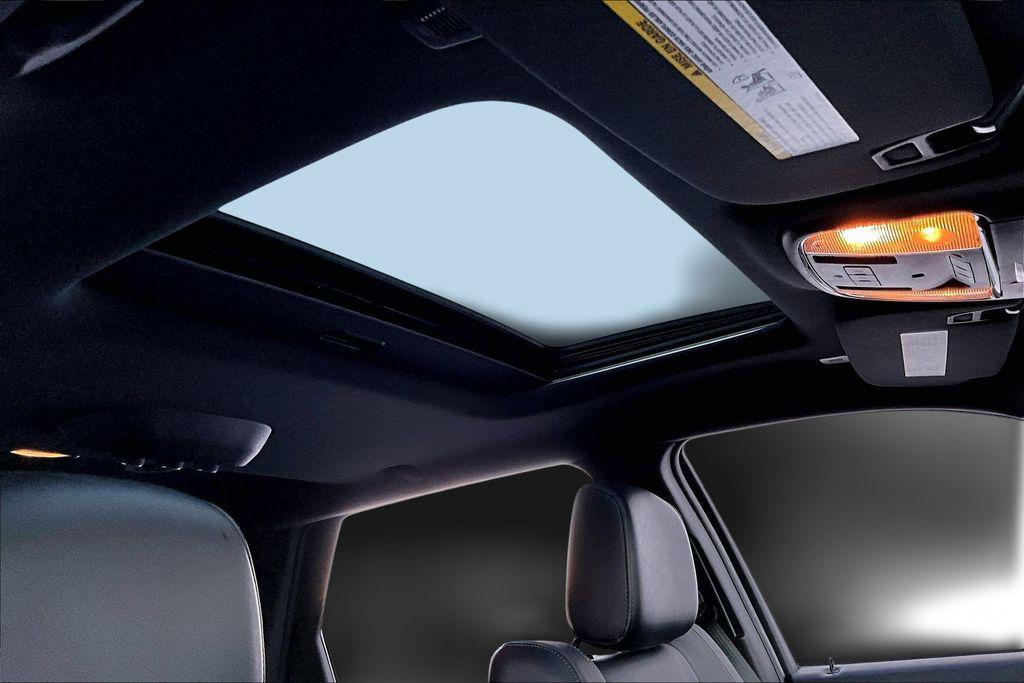 used 2022 Dodge Durango car, priced at $31,298