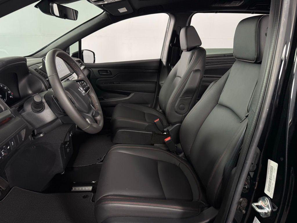 used 2025 Honda Odyssey car, priced at $77,868