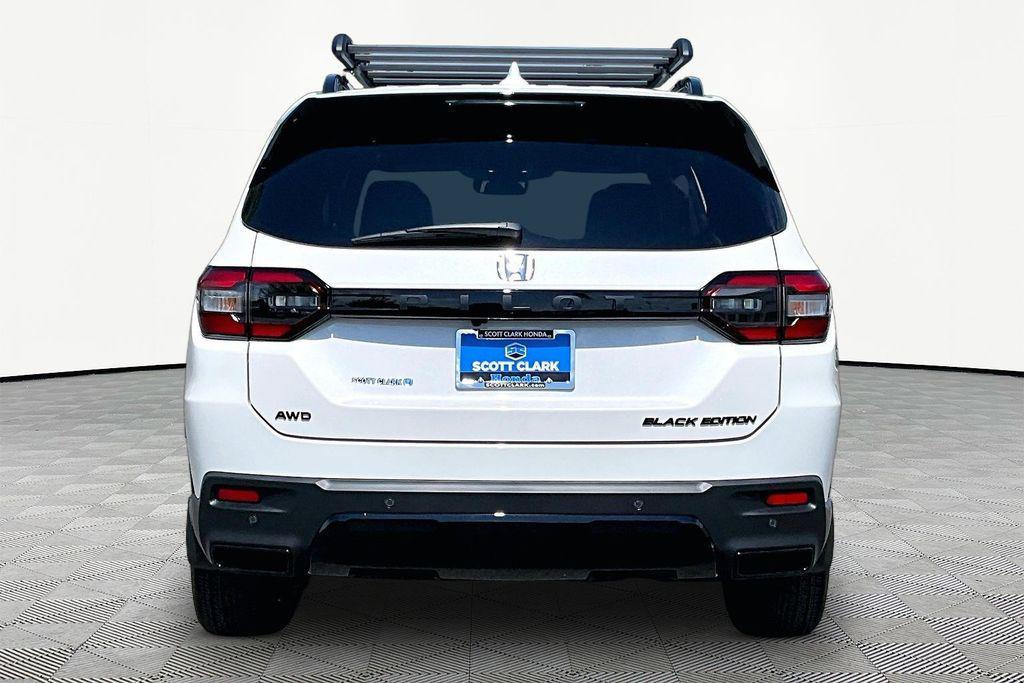 new 2026 Honda Pilot car, priced at $59,489