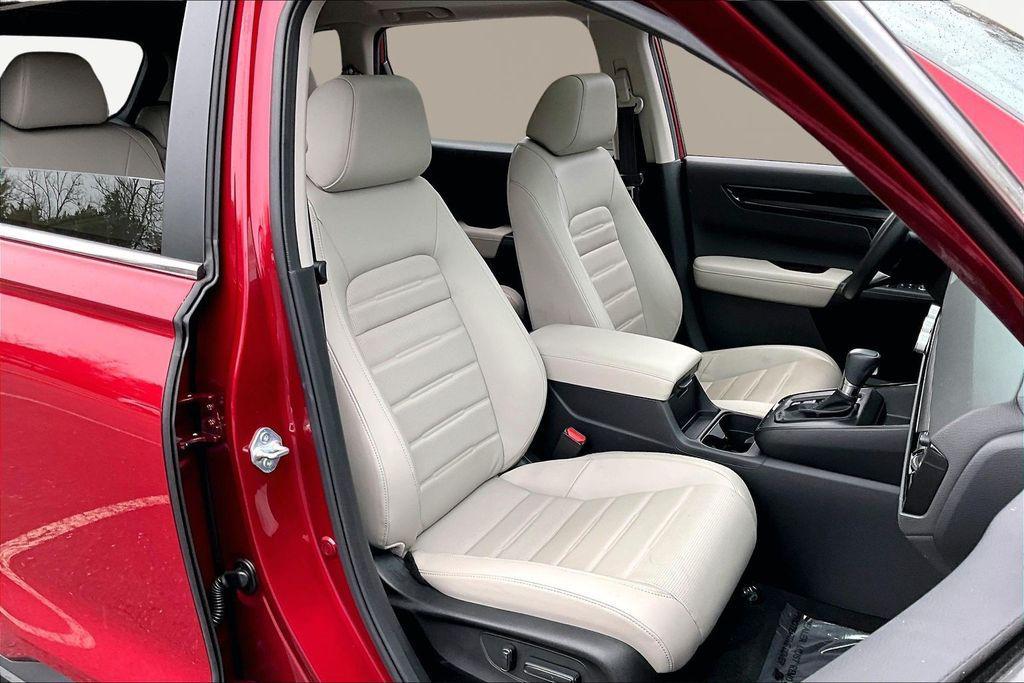 used 2023 Honda CR-V car, priced at $30,250