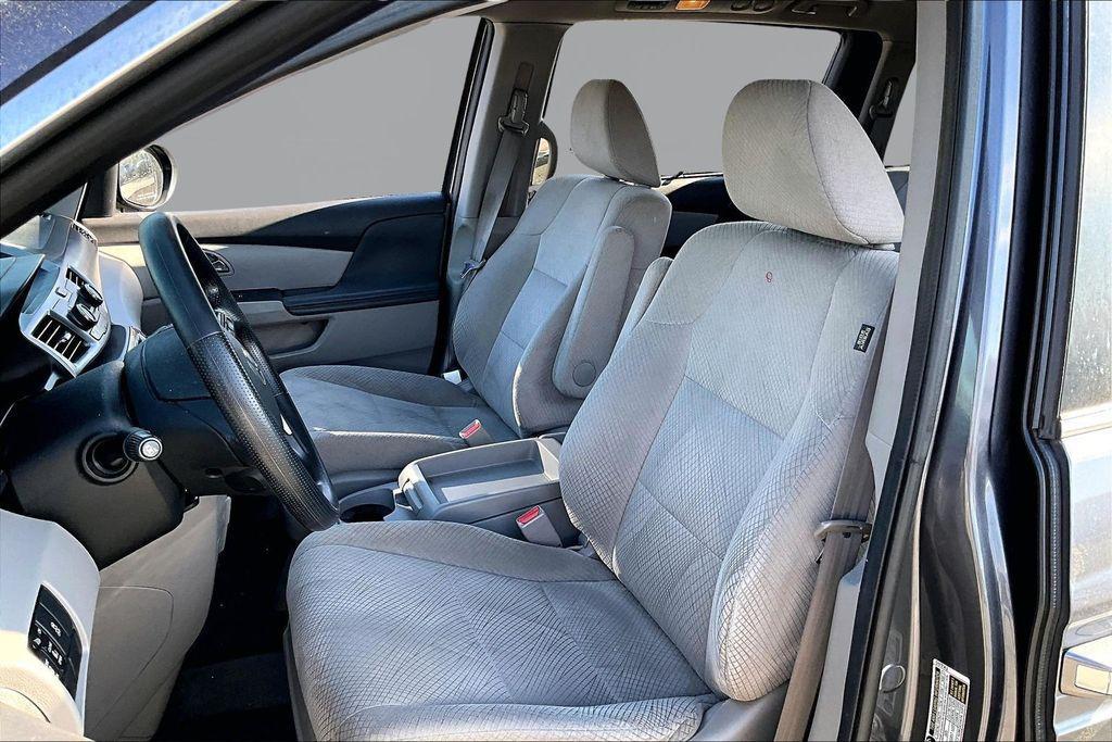 used 2016 Honda Odyssey car, priced at $12,995