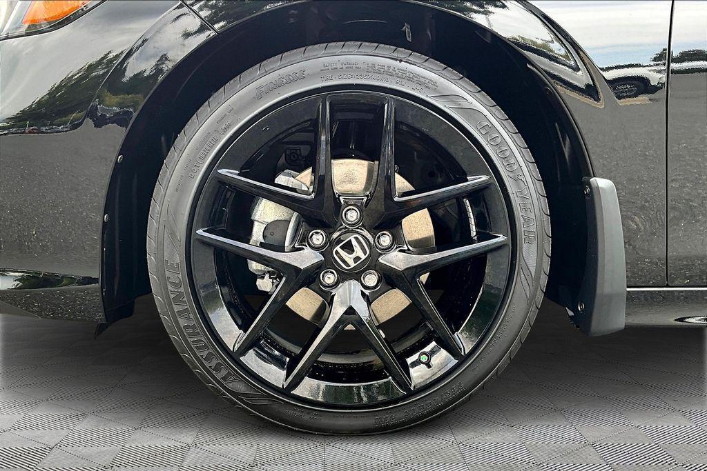 new 2026 Honda Civic Hybrid car