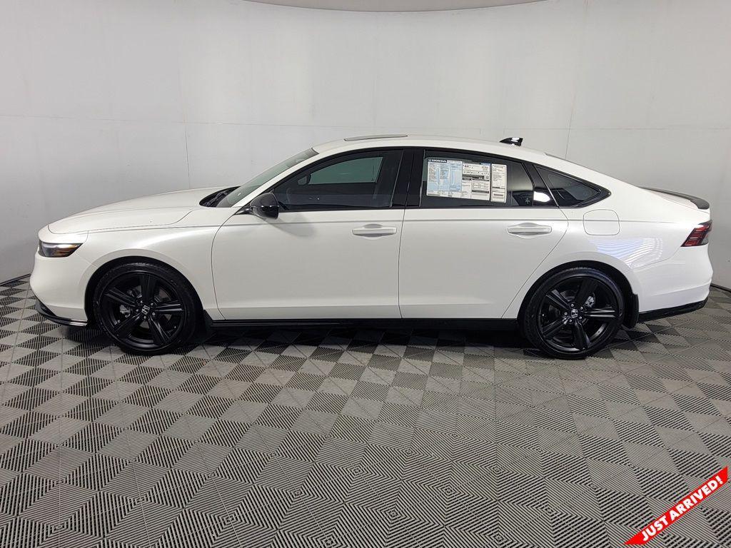 new 2025 Honda Accord Hybrid car, priced at $37,025