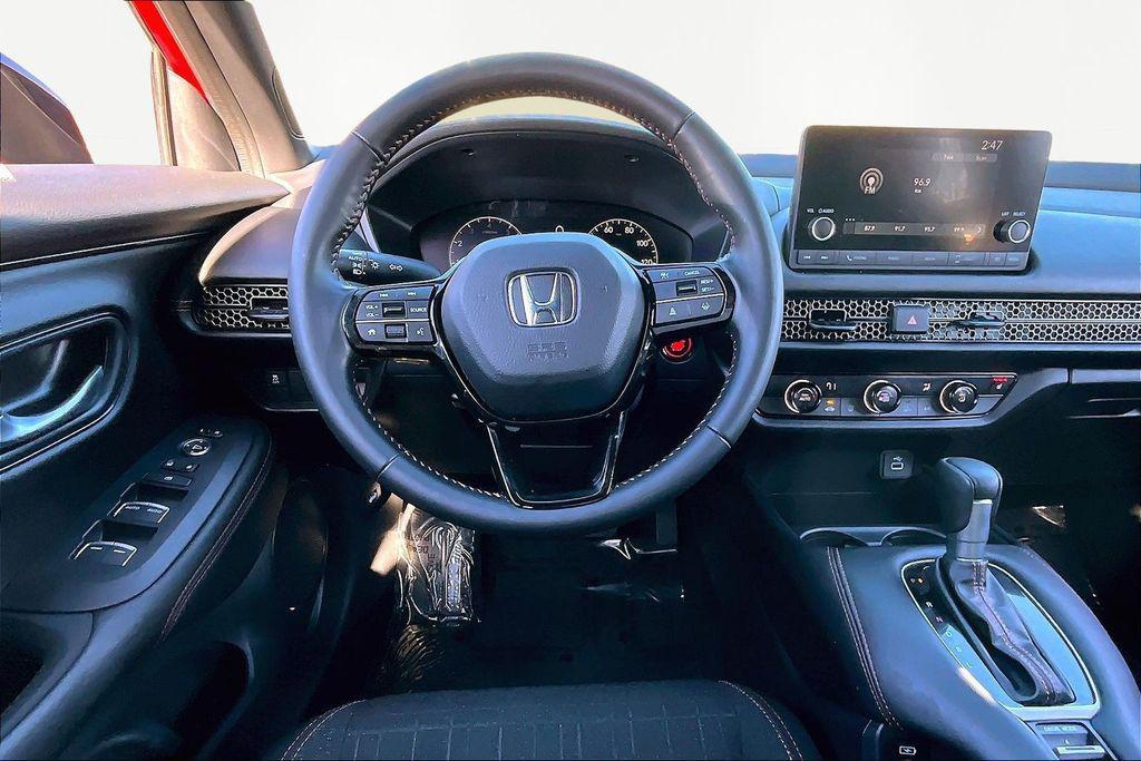 used 2025 Honda HR-V car, priced at $25,309