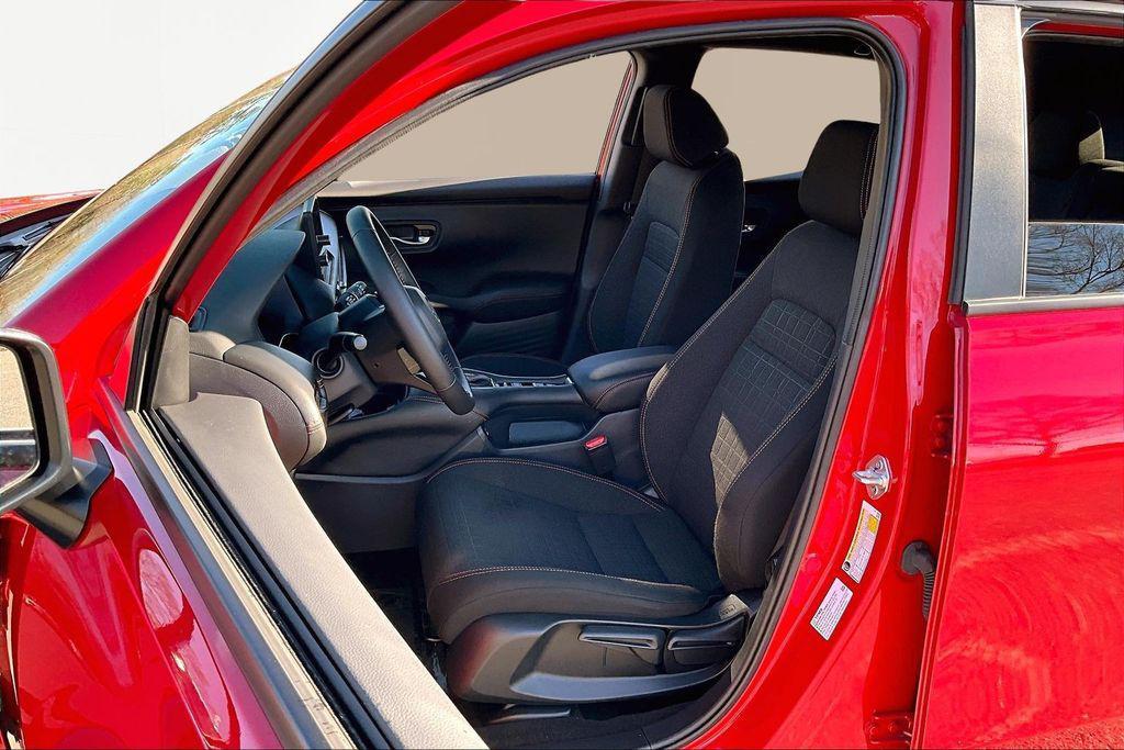 used 2025 Honda HR-V car, priced at $25,309