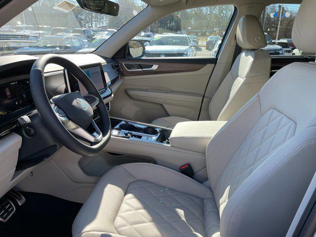 new 2026 Volkswagen Atlas car, priced at $54,185