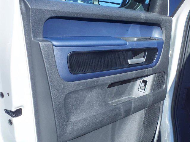 new 2025 Volkswagen ID. Buzz car, priced at $51,735